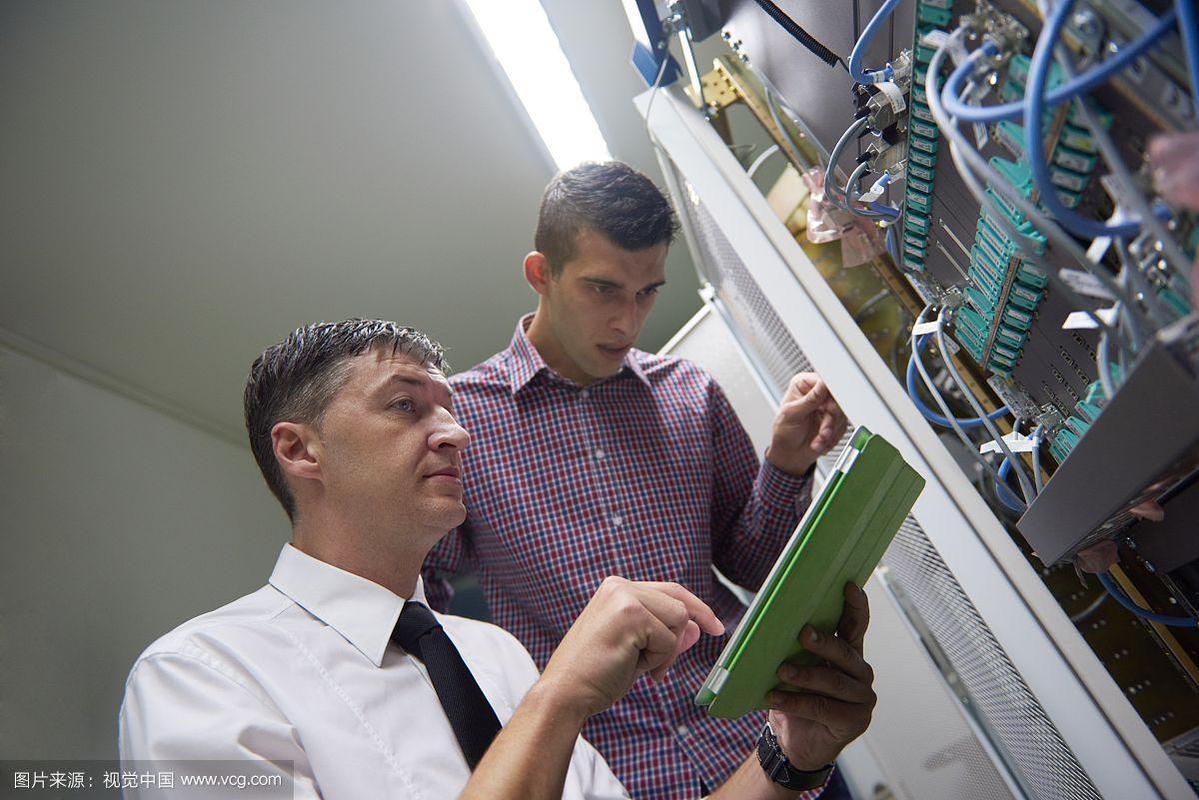 协同作战 平板业务与网络工程在机房施工中的角色解析